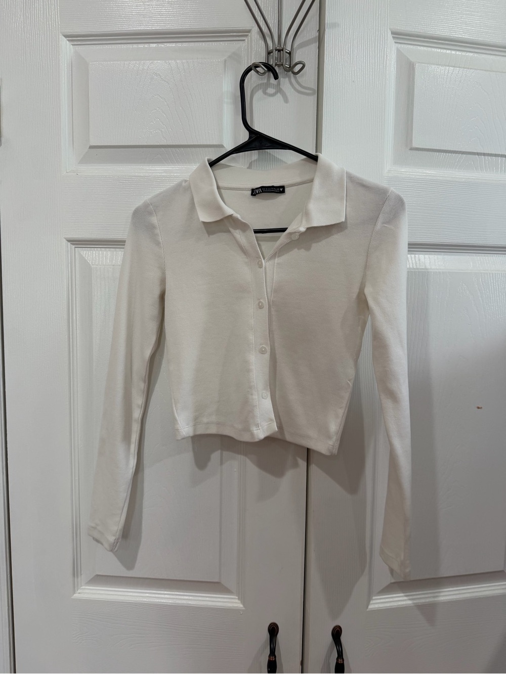 Zara White Cropped Button-Front Long Sleeve
